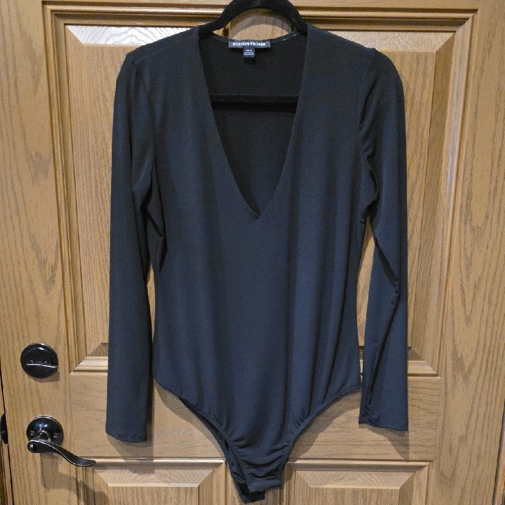 Boston Proper Bodysuit Size M